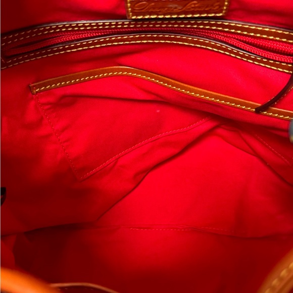 New without tags. Dooney and Bourke large Gretta Backpack and wallet - Picture 5 of 6